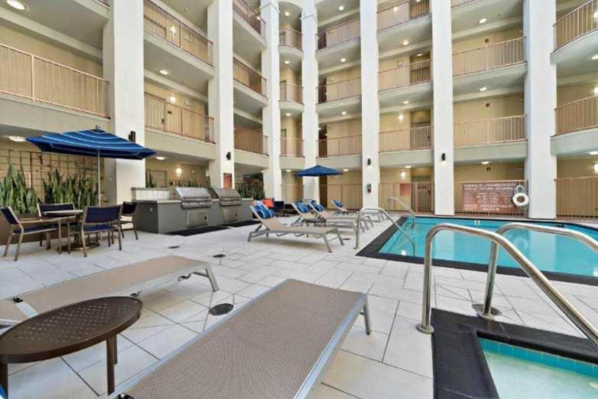 Bright & Spacious In Iconic La Neighborhood-free Parking Los Ángeles