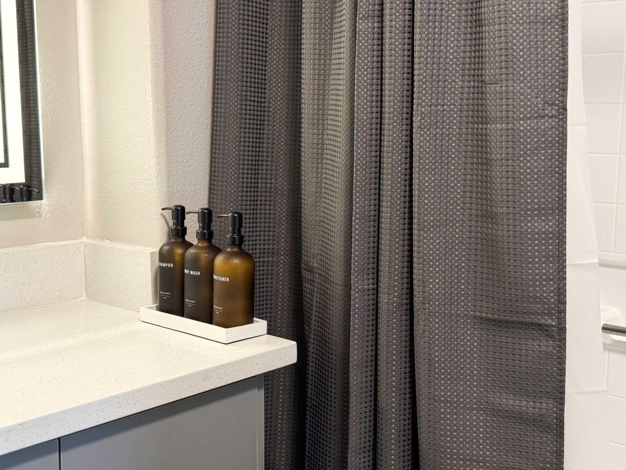Bright & Spacious In Iconic La Neighborhood-free Parking Apartamento Los Ángeles