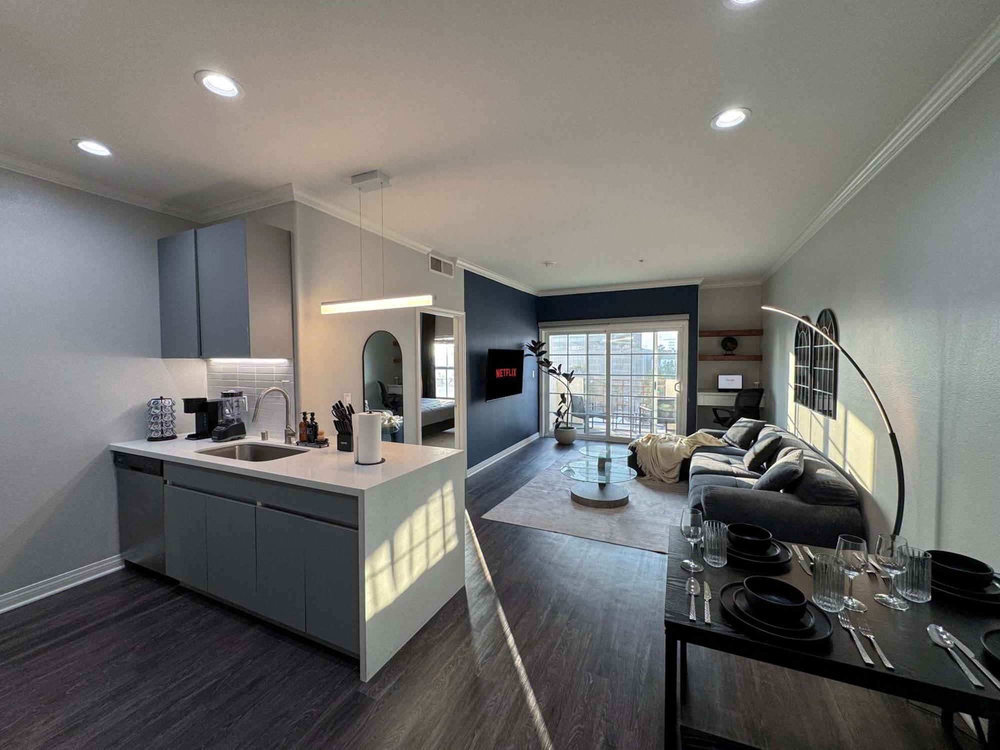 Bright & Spacious In Iconic La Neighborhood-free Parking Los Ángeles