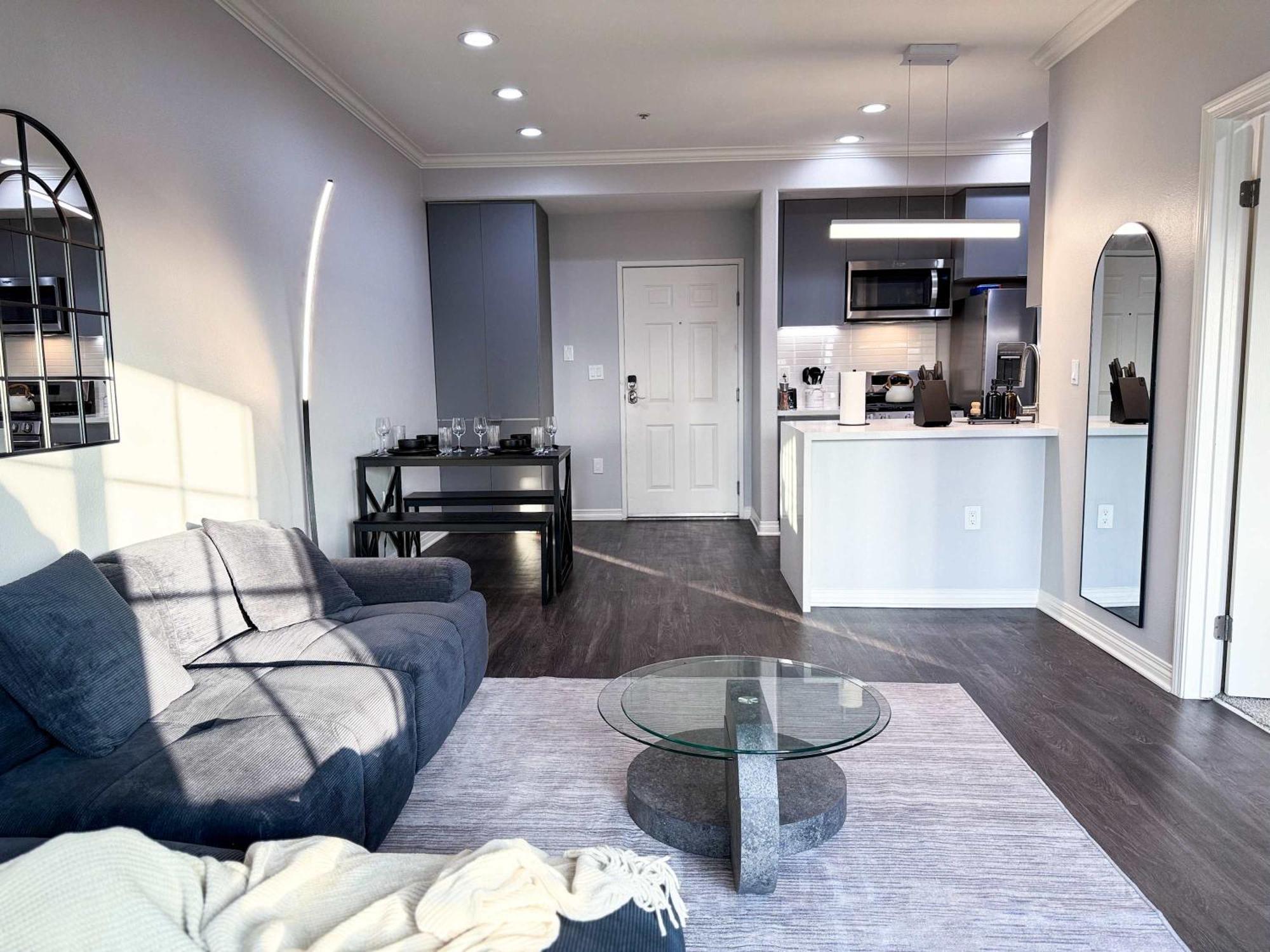 Apartamento Bright & Spacious In Iconic La Neighborhood-free Parking